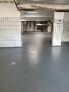 Industrieboden Beschichtung R12